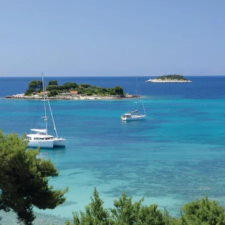 Four-bedroom In Gradina Holiday home