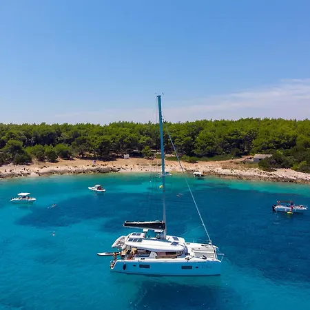 Four-bedroom In Gradina Rudina