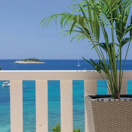 Four-bedroom In Gradina Holiday home Rudina